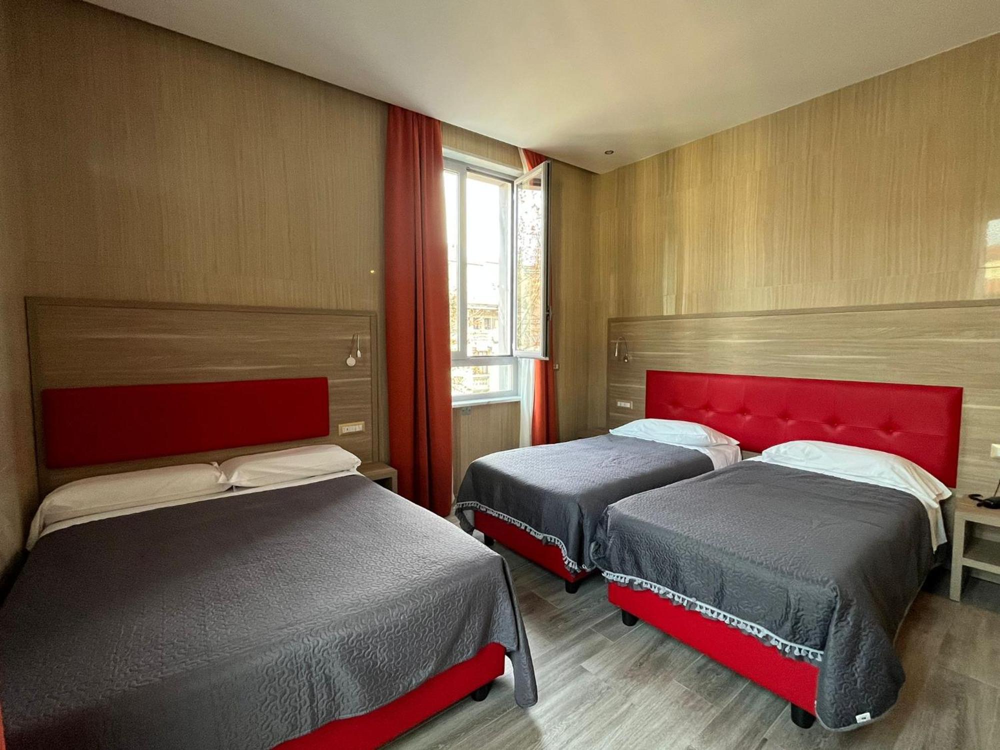Hotel Midway ميلان المظهر الخارجي الصورة