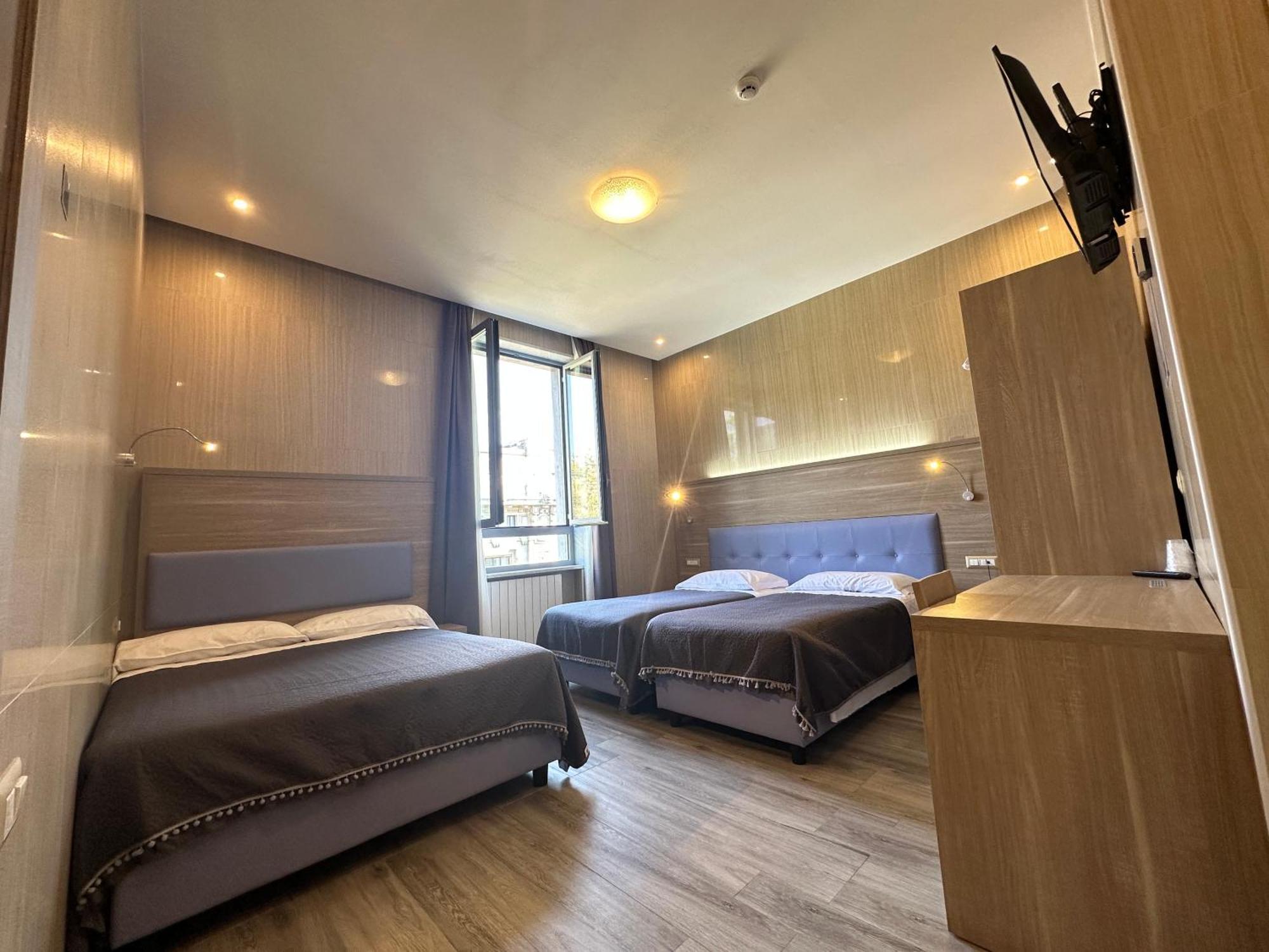 Hotel Midway ميلان المظهر الخارجي الصورة