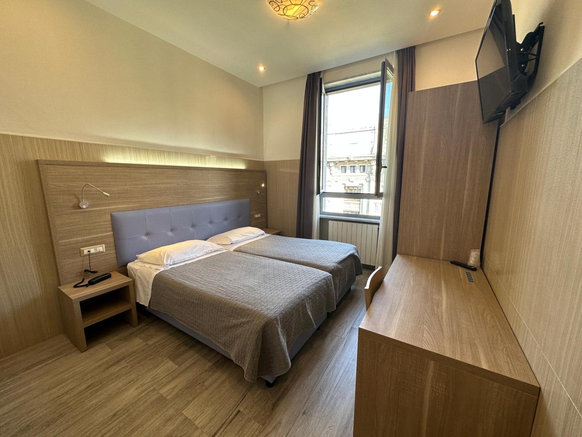 Hotel Midway ميلان المظهر الخارجي الصورة